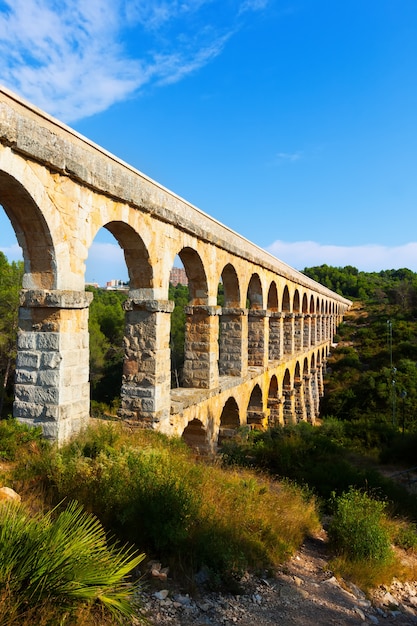 Kostenloses Foto römischer aquädukt in tarragona