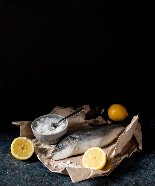 Rohes Fischsortiment zum Kochen