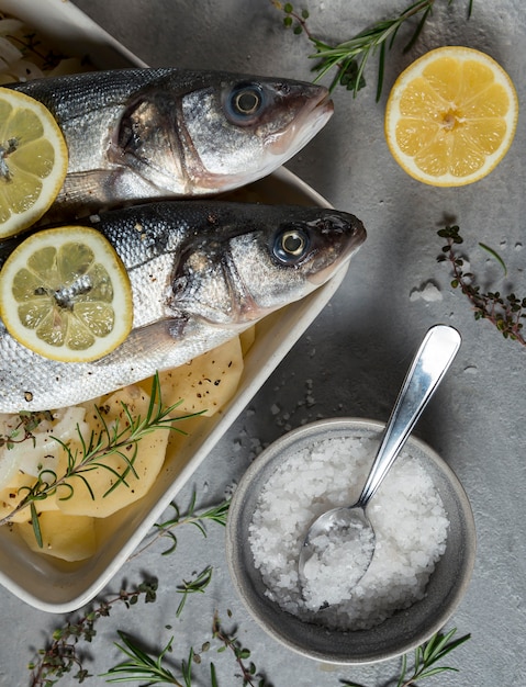 Rohfischzusammensetzung zum Kochen