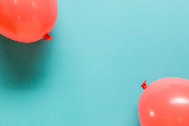 Rote aufgeblasene Spielzeugballone