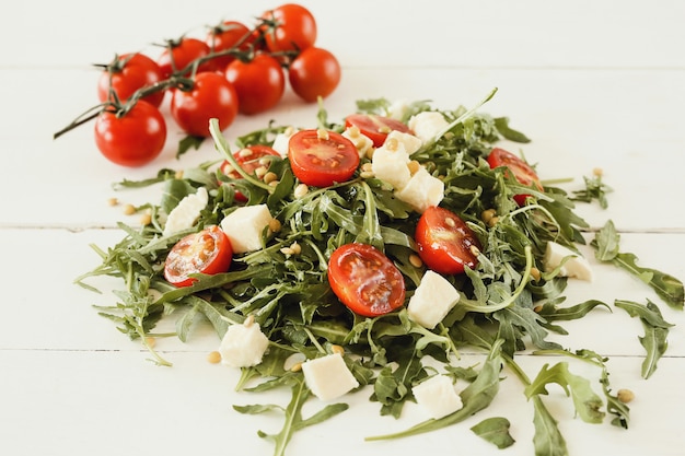 Salat mit Kirschtomaten