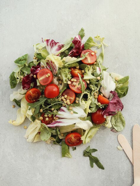 Salat mit Kirschtomaten