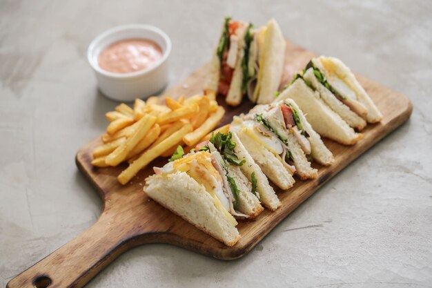 Sandwiches mit Pommes Frites