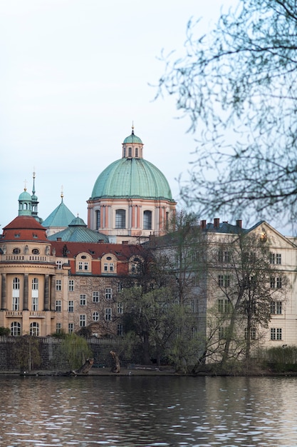 Saubere Straßen der Stadt Prag