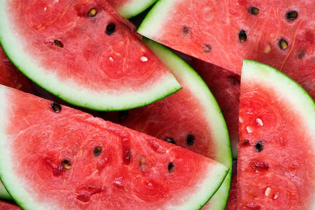 Scheiben der saftigen roten Wassermelone