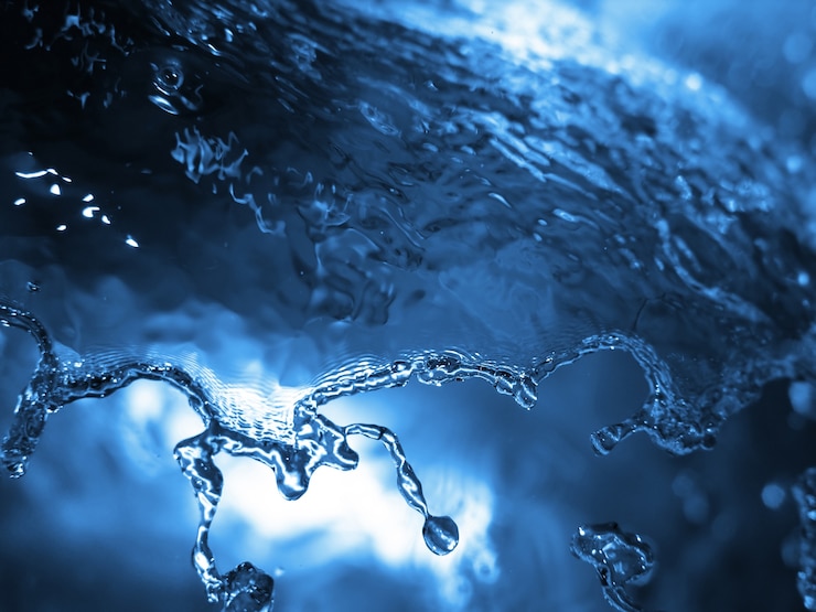 Kostenlose Foto schließen extrem schuss von spritzwasser nach oben
