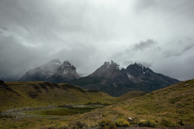 Schöne Aufnahme einer Landschaft des Nationalparks Torres del Paine in Chile