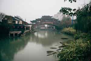 Kostenloses Foto schöne aufnahme von song dynasty town, xihu, china