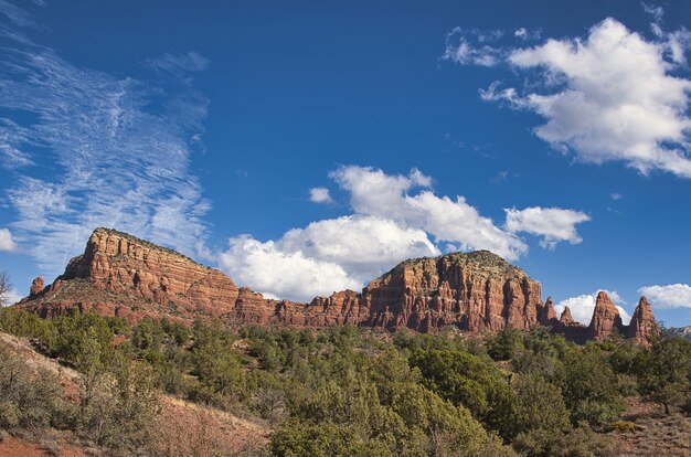 Schöne Aussicht auf die roten Felsen in Sedona, Arizona