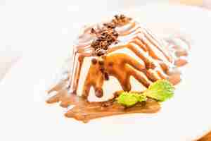Kostenloses Foto schöne dessert cotta frisches glas