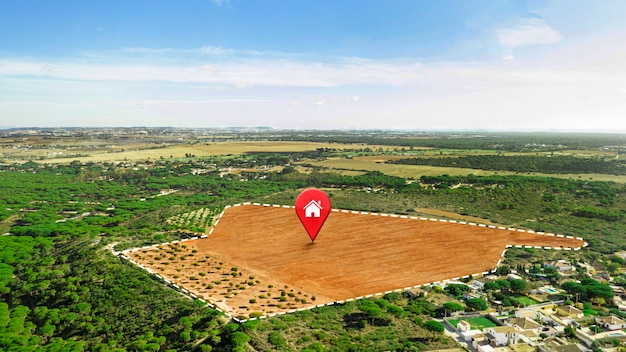 Schöne Landschaft mit kleinem Dorf