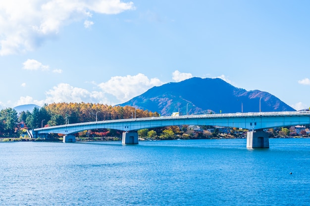 Schöne Landschaft um den See Kawaguchiko