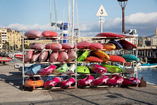 Schöne Szene des Roadtrips in San Sebastian