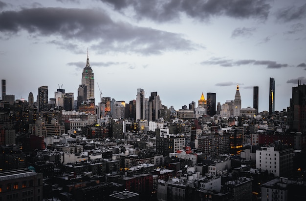 Schöner Schuss der Dämmerung in New York