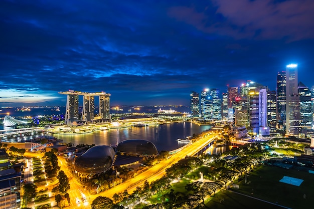 Schönes Architekturgebäudeäußeres von Singapur-Stadt