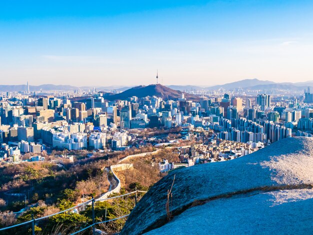 Schönes Architekturgebäudestadtbild in Seoul-Stadt