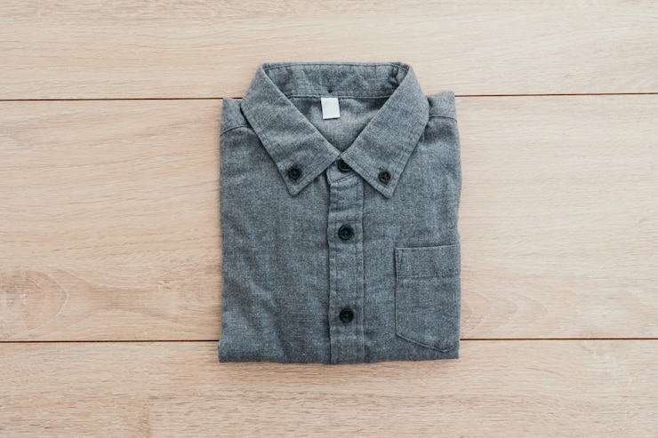 Kostenlose Foto schönes männer-mode-shirt