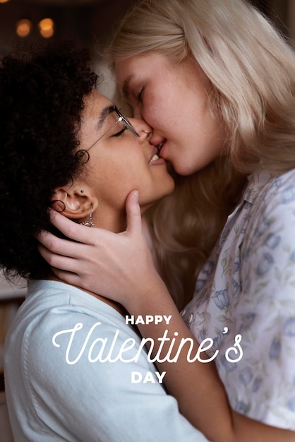 Schönes Paar mit Valentinstag-Schriftzug