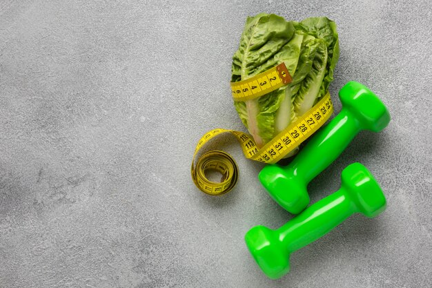 Scholle Salat und Gewichte ab