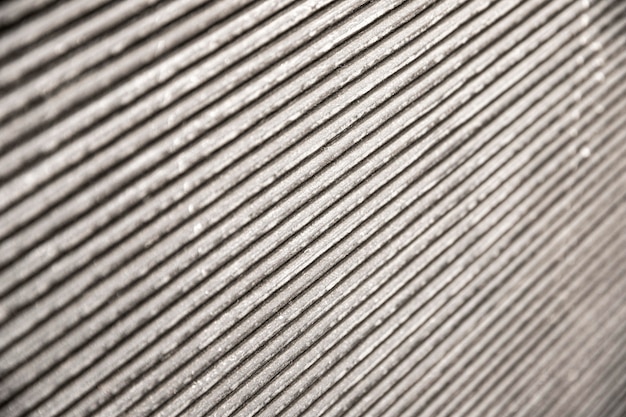 Schräge Linien mit metallischem Hintergrund