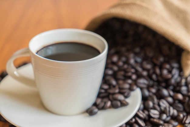 Schwarze Kaffeetasse