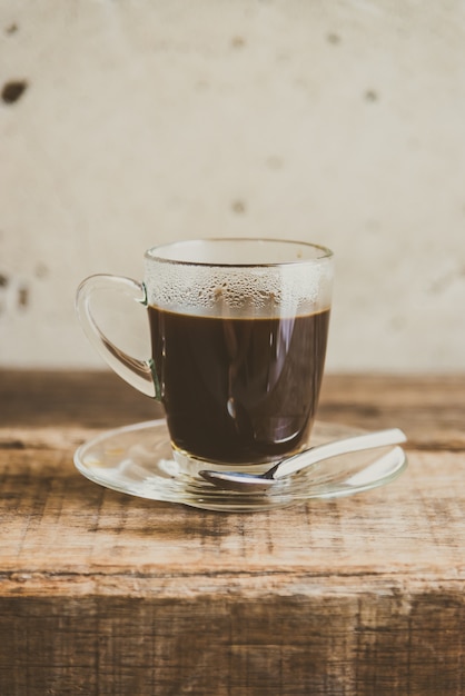 Schwarzer Kaffee in Kaffeetasse