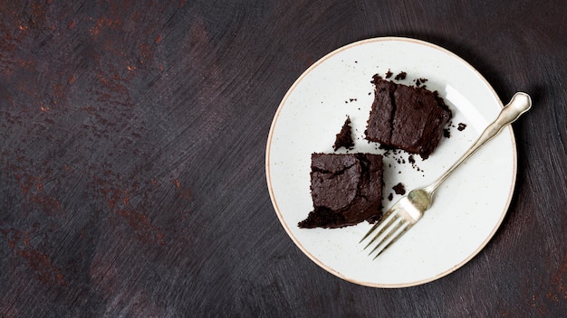 Kostenloses Foto selbst gemachter kuchen aus schokolade