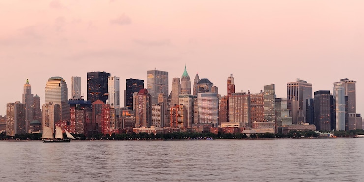 Kostenlose Foto skyline der innenstadt von new york city manhattan