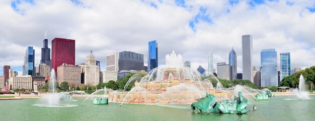 Skyline von Chicago mit Buckingham-Brunnen