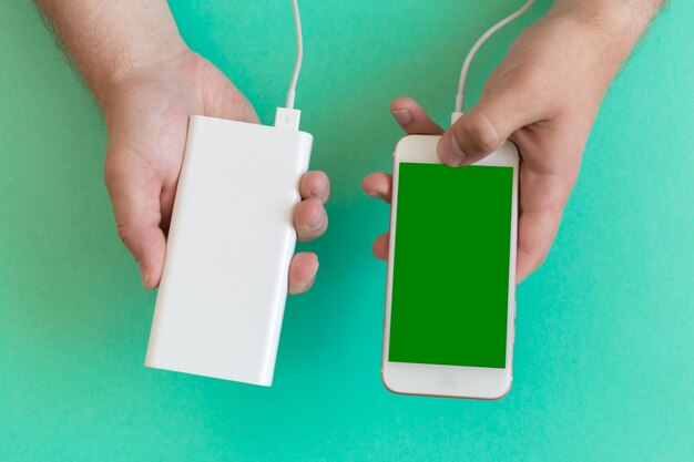 Smartphone aufladen mit Powerbank