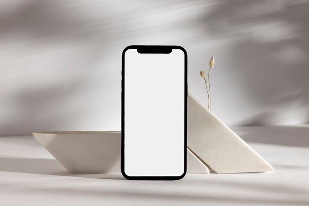 Smartphone mit minimalem Display-Stillleben