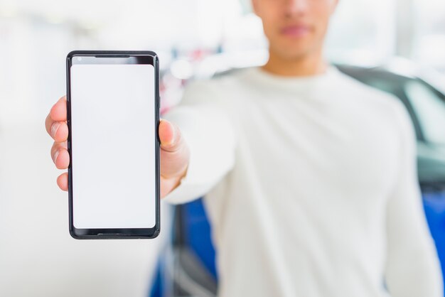 Smartphone-Schablone mit Autohändlerkonzept