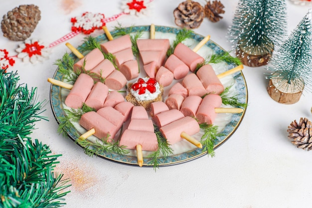 Snacks in weihnachtsbaumform. Kostenlose Fotos
