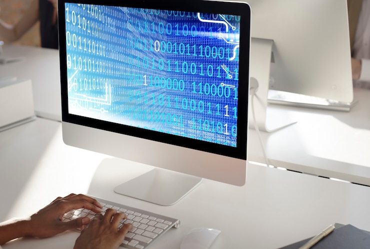 Kostenlose Foto softwarekonzept für binäre codestellen-technologie