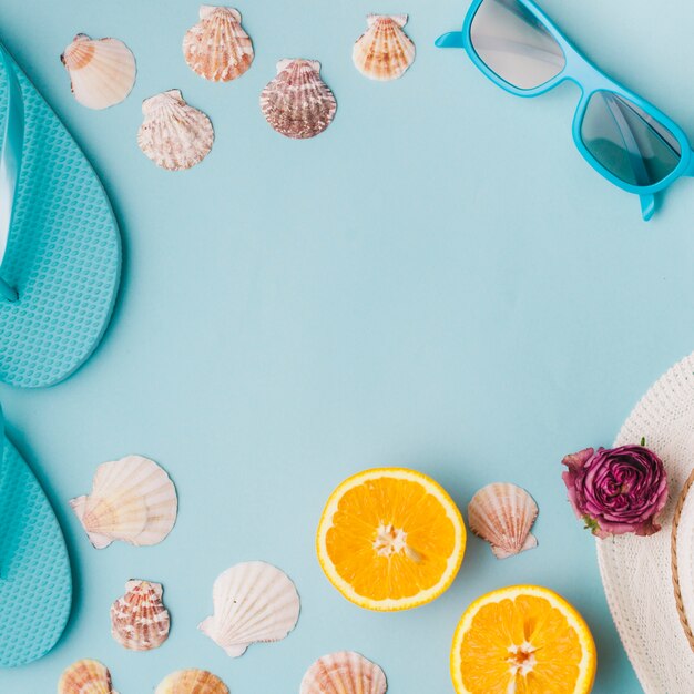 Sommerzusammensetzung mit Strandgegenständen