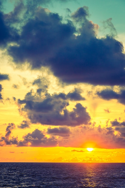 Sonnenuntergang am Strand