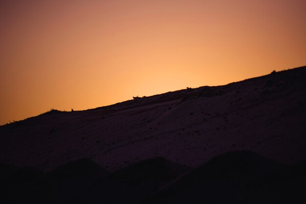 Sonnenuntergang im Sand