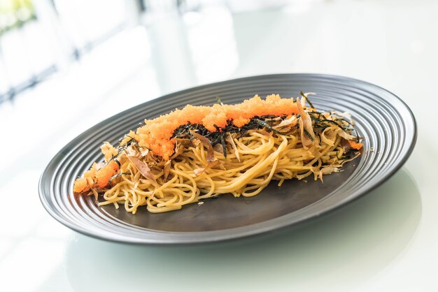 Spaghetti-Japannese-Wurst mit tobiko