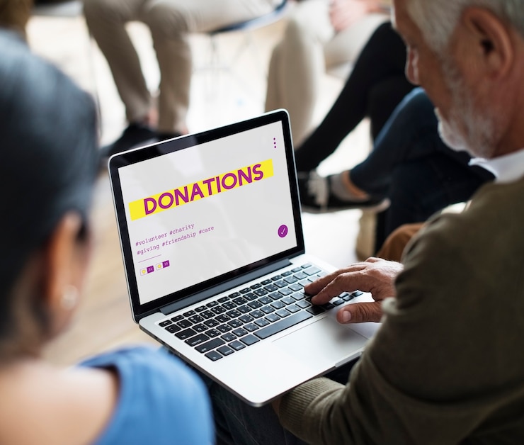 Kostenlose Foto spenden gemeinnütziger dienst freiwilligenunterstützung