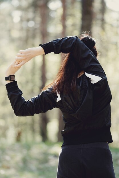 Sport im Freien, Mädchen strecken, Mädchen strecken