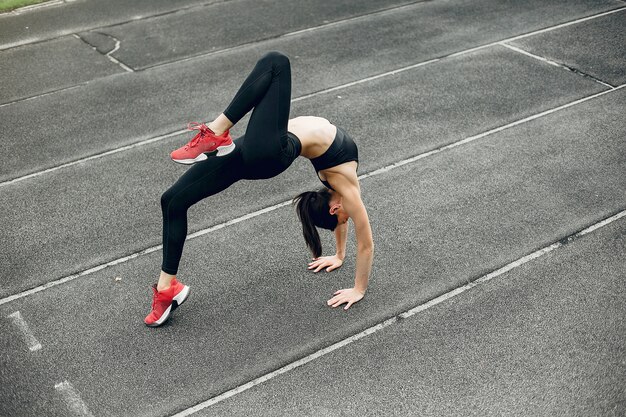 Sportmädchentraining am Stadion