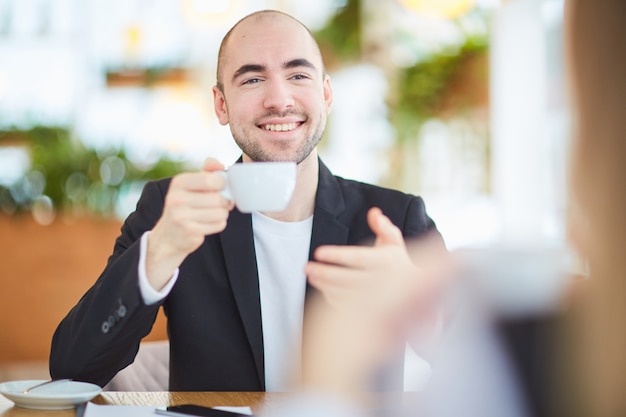 Sprechen Sie in der Kaffeepause