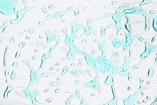 Spritzer blaues Wasser