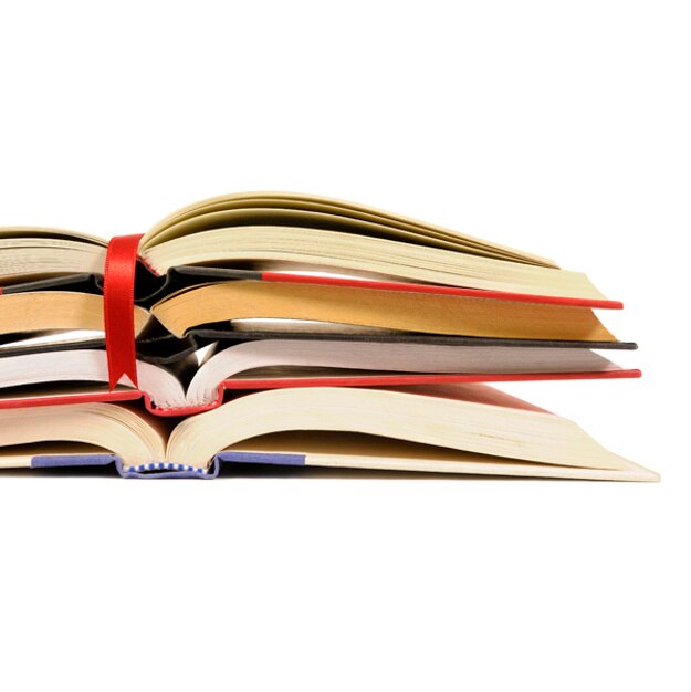 Kostenlose Foto stapel der offenen bücher