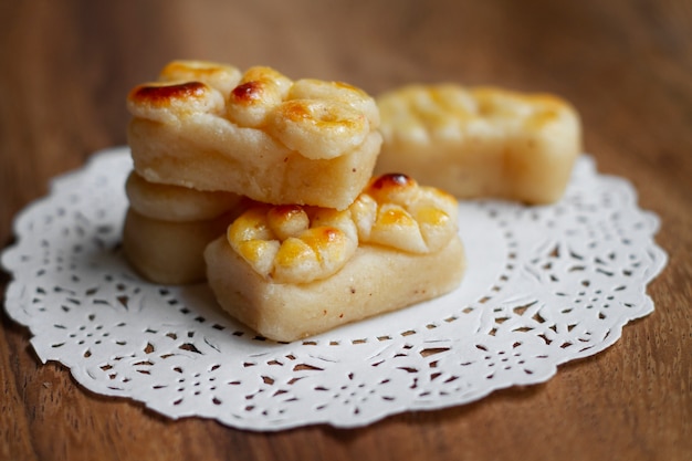 Kostenloses Foto stilleben mit köstlichem marzipan