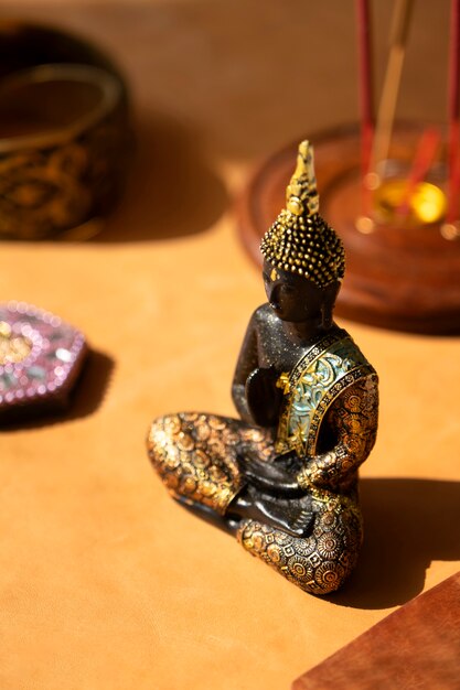 Stillleben mit Buddha-Figur