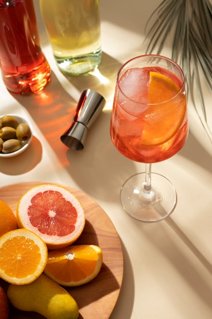 Stillleben mit italienischem Cocktail
