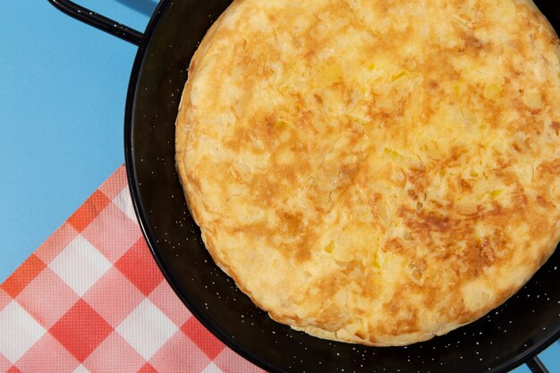 Stillleben mit spanischer Tortilla