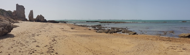 Kostenloses Foto strand der mauer von puerto sherry