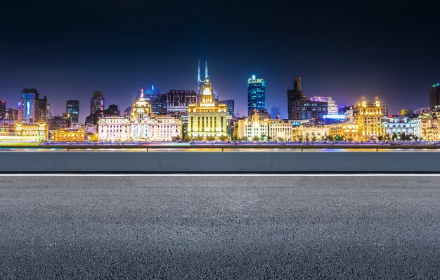 Straße und die Stadt